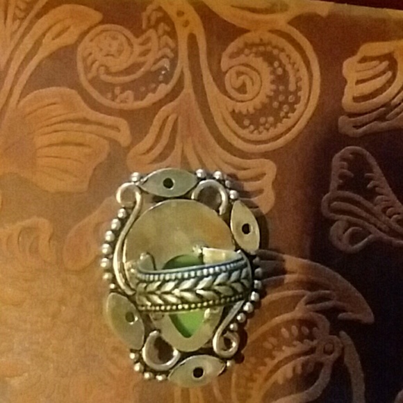 Goddess ring - Picture 2 of 4